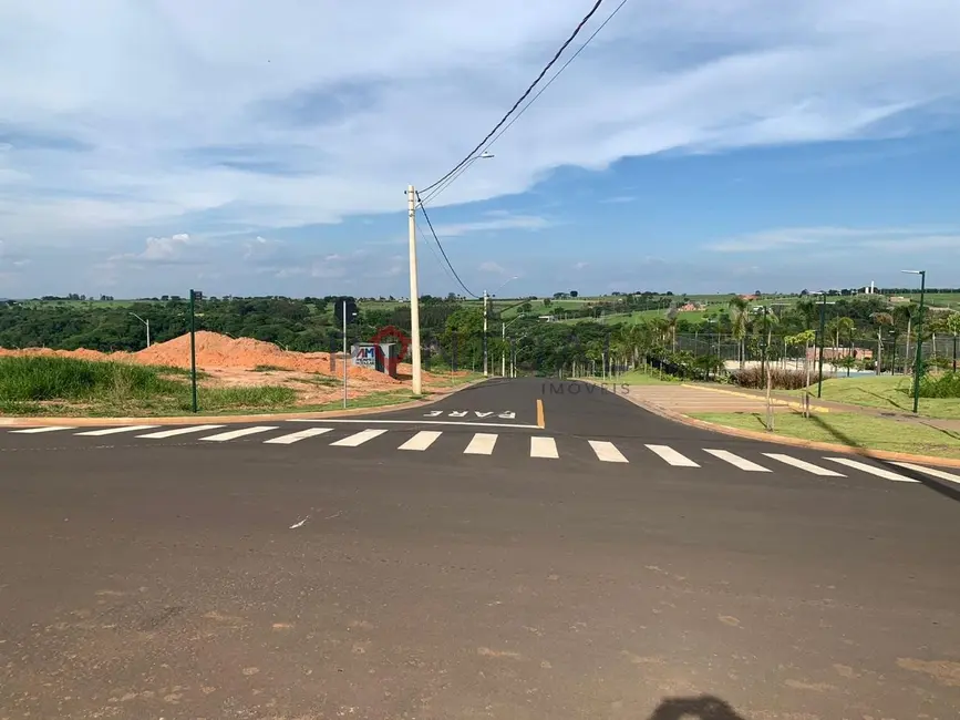 Foto 3 de Terreno / Lote à venda, 300m2 em Marilia - SP