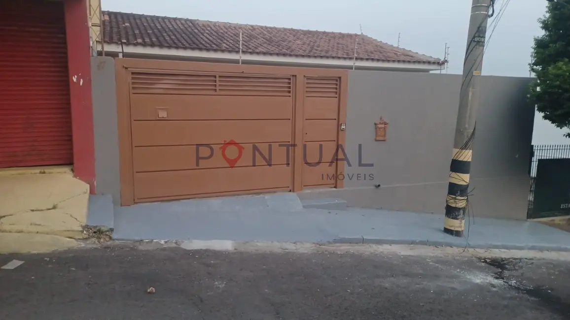 Foto 2 de Casa com 3 quartos à venda, 150m2 em Fragata, Marilia - SP