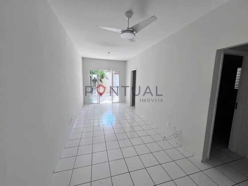 Foto 2 de Casa de Condomínio com 3 quartos à venda, 177m2 em Sítios de Recreio Nascimento, Marilia - SP