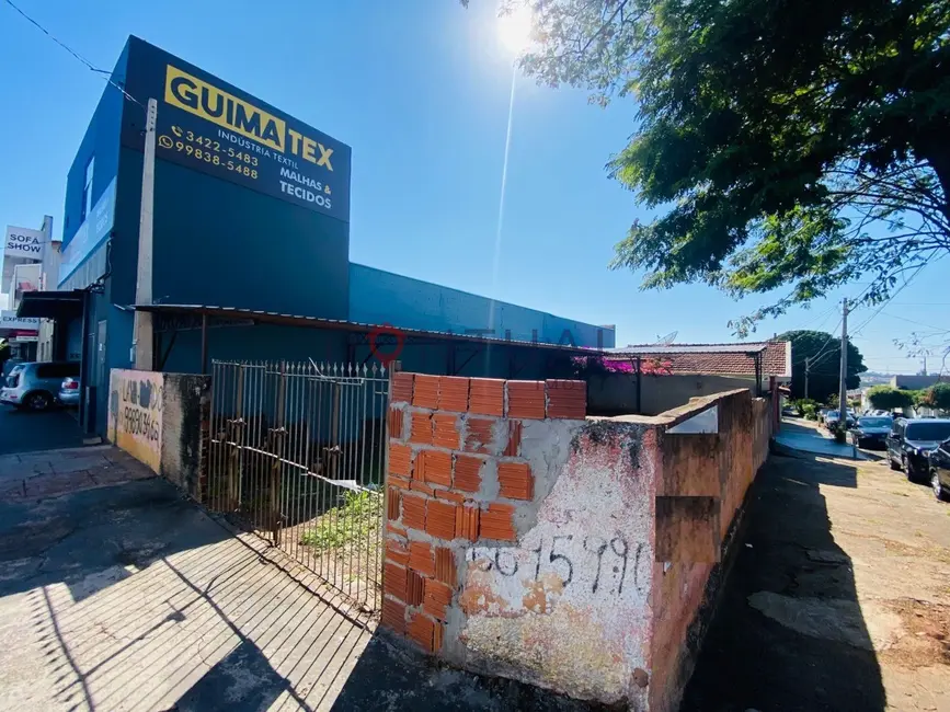 Foto 1 de Terreno / Lote para alugar, 200m2 em Palmital, Marilia - SP