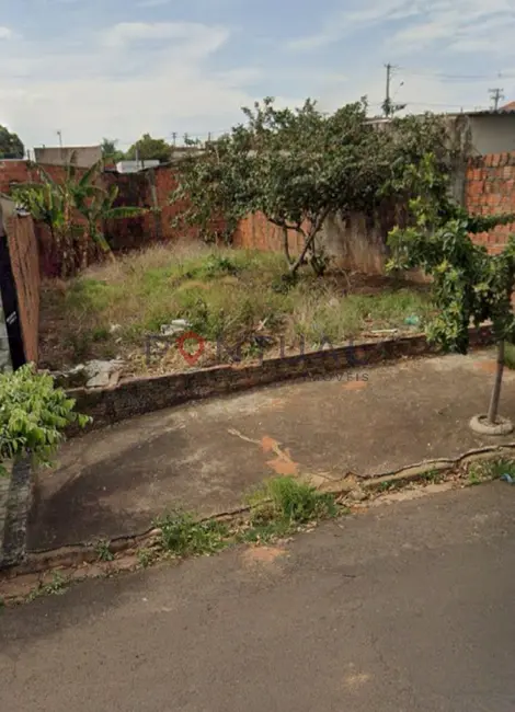 Foto 1 de Terreno / Lote à venda, 176m2 em Jardim Califórnia, Marilia - SP