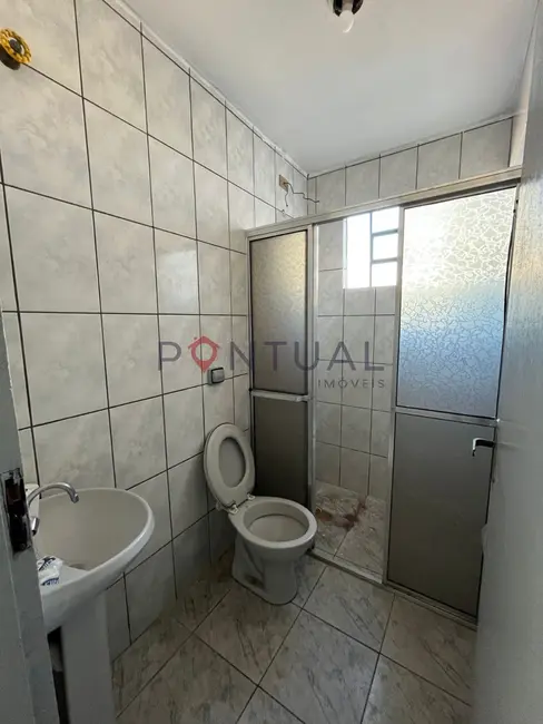 Casa com 3 quartos para alugar, 120m2 em Núcleo Habitacional Presidente Jânio da Silva Quadros, Marilia - SP - imagem 8 Foto 8 de Casa com 3 quartos para alugar, 120m2 em Núcleo Habitacional Presidente Jânio da Silva Quadros, Marilia - SP