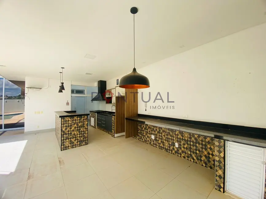 Casa com 3 quartos para alugar, 315m2 em Parque das Esmeraldas II, Marilia - SP - imagem 7 Foto 7 de Casa com 3 quartos para alugar, 315m2 em Parque das Esmeraldas II, Marilia - SP