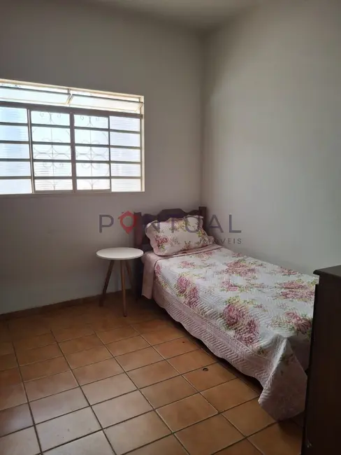 Foto 5 de Casa com 3 quartos à venda, 140m2 em Núcleo Habitacional Costa e Silva, Marilia - SP