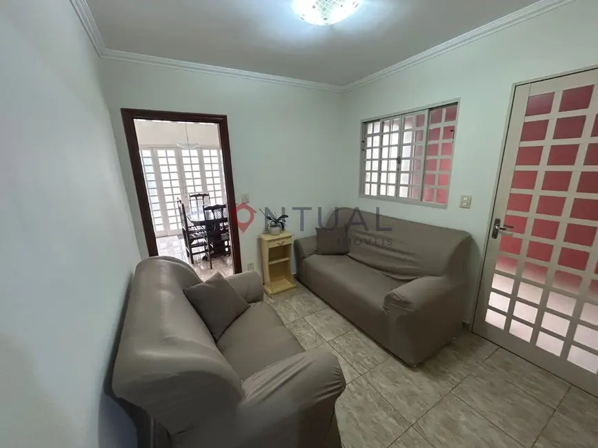 Foto 7 de Casa com 3 quartos à venda, 170m2 em Núcleo Habitacional Jardim Bela Vista, Marilia - SP