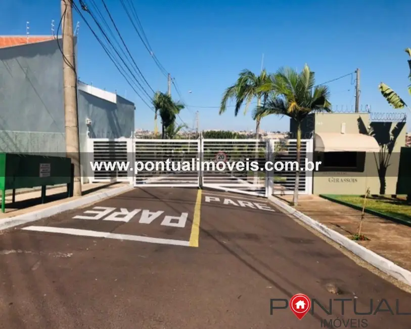 Foto 1 de Casa de Condomínio com 3 quartos à venda, 140m2 em Jardim Colibri, Marilia - SP