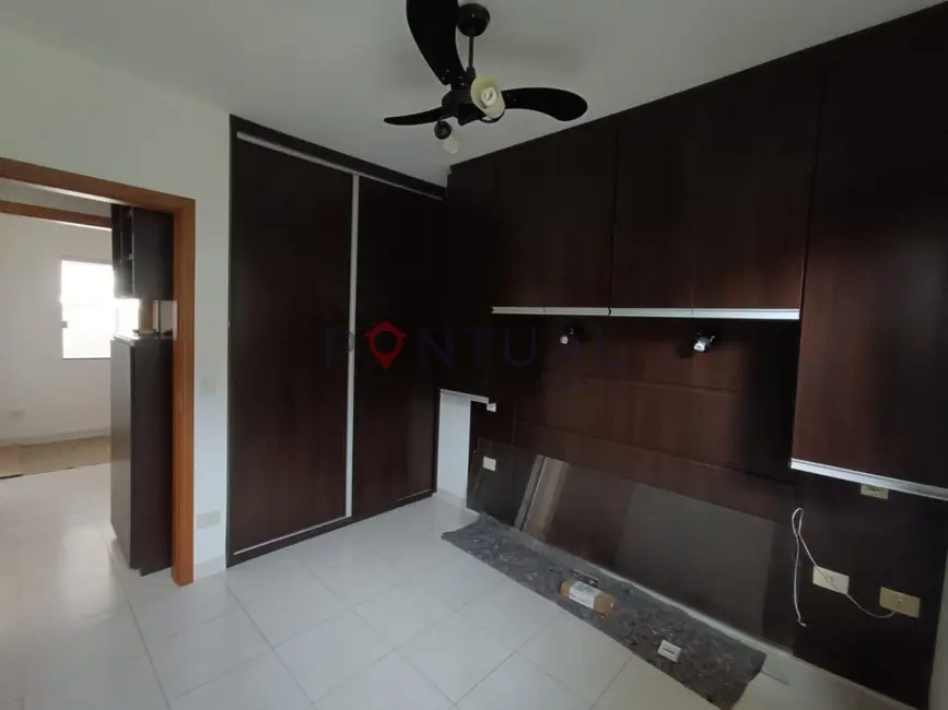 Foto 4 de Casa com 2 quartos para alugar, 120m2 em Banzato, Marilia - SP