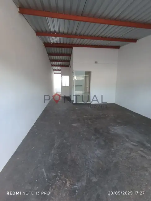 Foto 2 de Casa com 2 quartos para alugar, 90m2 em Jardim Polyana, Marilia - SP