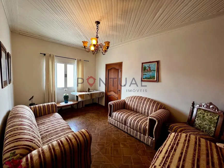 Foto 4 de Casa com 3 quartos à venda e para alugar, 140m2 em Bassan, Marilia - SP