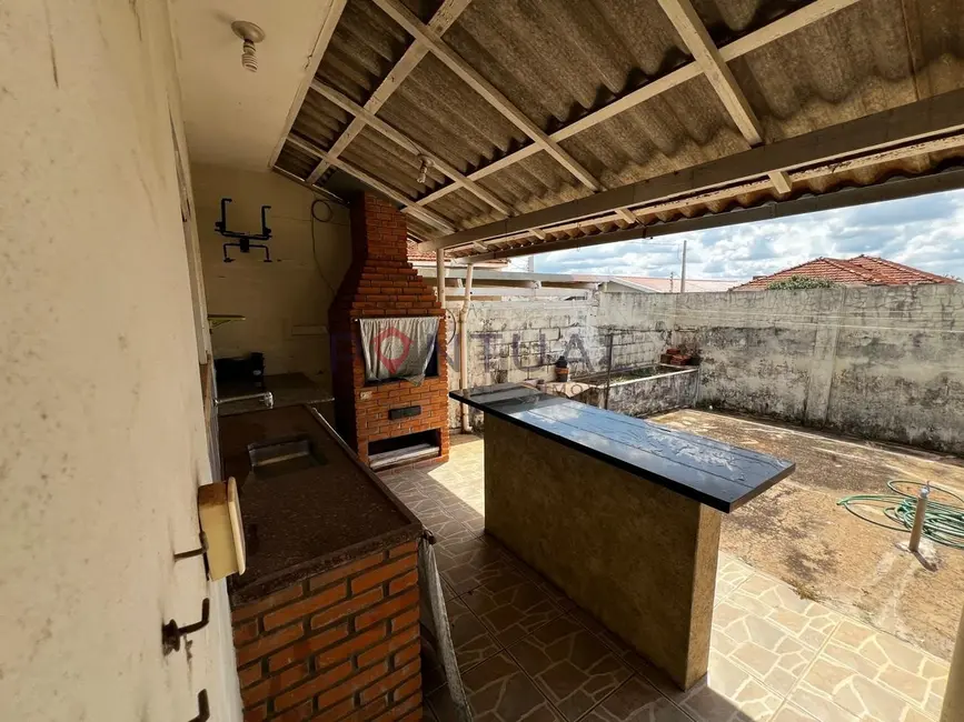 Foto 9 de Casa com 3 quartos à venda e para alugar, 140m2 em Bassan, Marilia - SP