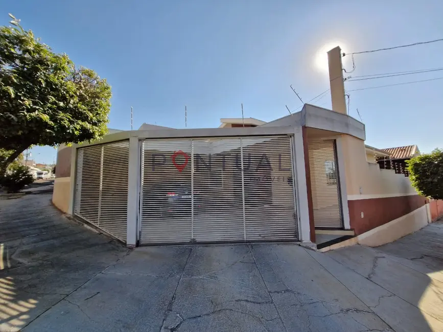 Foto 1 de Casa com 3 quartos à venda e para alugar, 160m2 em Jardim Marajá, Marilia - SP