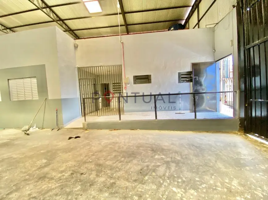 Armazém / Galpão para alugar, 1200m2 em Alto Cafezal, Marilia - SP - imagem 8 Foto 8 de Armazém / Galpão para alugar, 1200m2 em Alto Cafezal, Marilia - SP