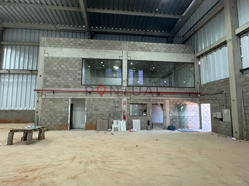 Foto 3 de Armazém / Galpão para alugar, 1000m2 em Centro (Lácio), Marilia - SP