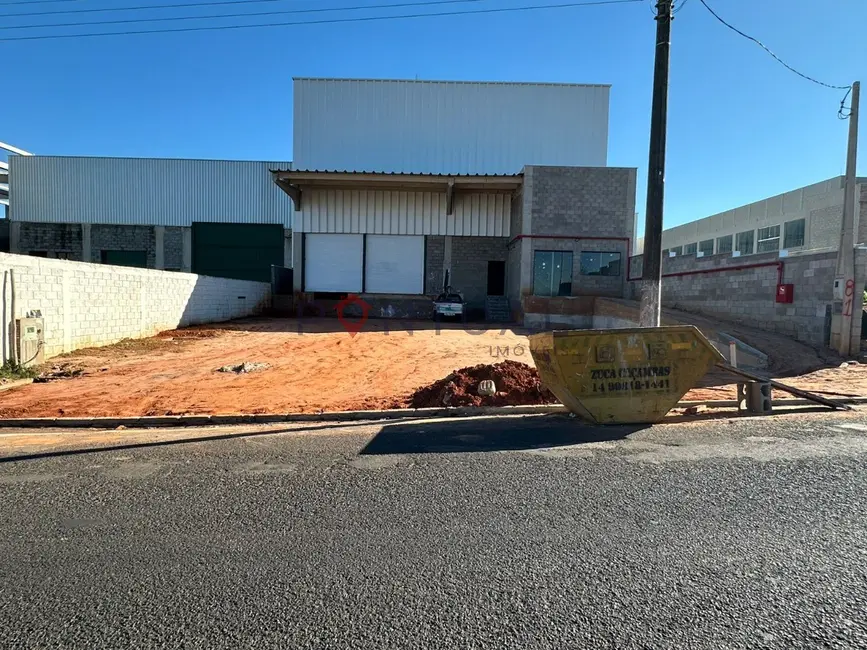 Foto 1 de Armazém / Galpão para alugar, 1000m2 em Centro (Lácio), Marilia - SP