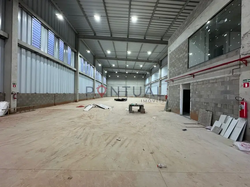 Foto 2 de Armazém / Galpão para alugar, 1000m2 em Centro (Lácio), Marilia - SP
