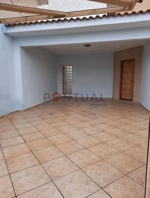 Foto 2 de Casa com 3 quartos à venda, 160m2 em Jardim Estoril, Marilia - SP