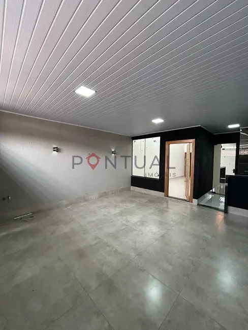 Foto 1 de Casa com 3 quartos à venda, 125m2 em Núcleo Habitacional Juscelino Kubitschek, Marilia - SP