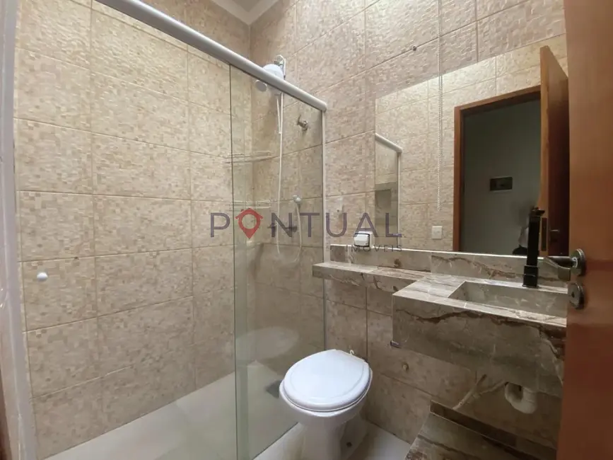 Foto 8 de Casa com 2 quartos para alugar, 90m2 em Jardim Fontanelli, Marilia - SP