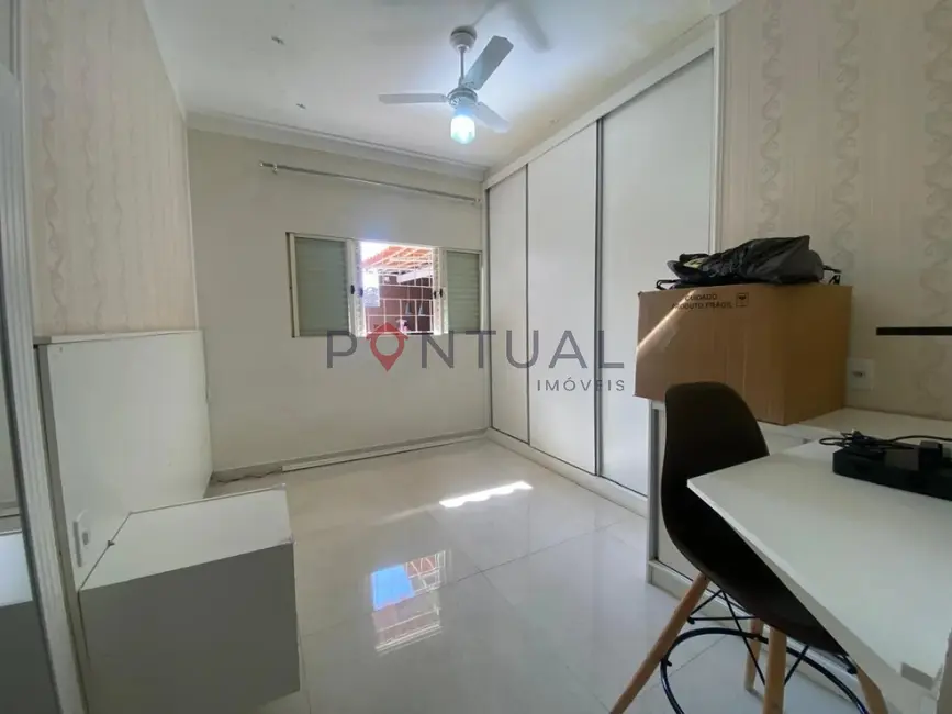 Foto 3 de Casa com 2 quartos para alugar, 90m2 em Jardim Fontanelli, Marilia - SP