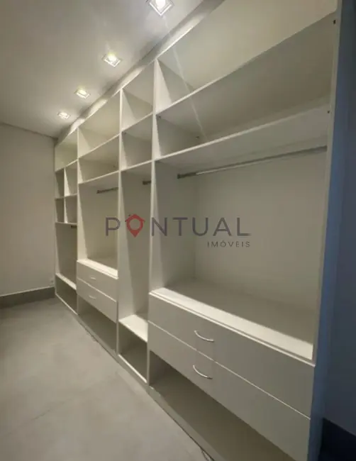 Foto 4 de Casa de Condomínio com 3 quartos à venda, 200m2 em Jardim São Domingos, Marilia - SP