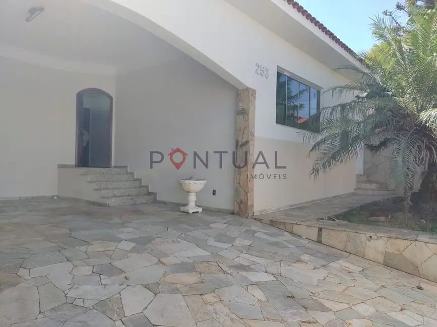 Foto 6 de Casa com 3 quartos à venda, 291m2 em Jardim Aquárius, Marilia - SP