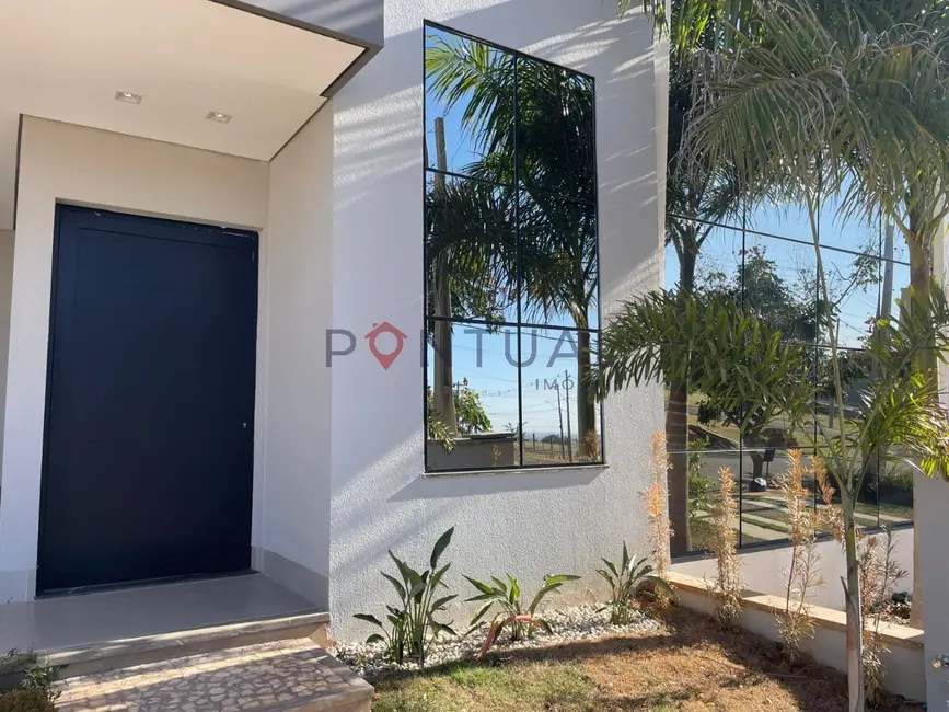 Foto 2 de Casa de Condomínio com 3 quartos à venda, 160m2 em Jardim Maria Izabel, Marilia - SP