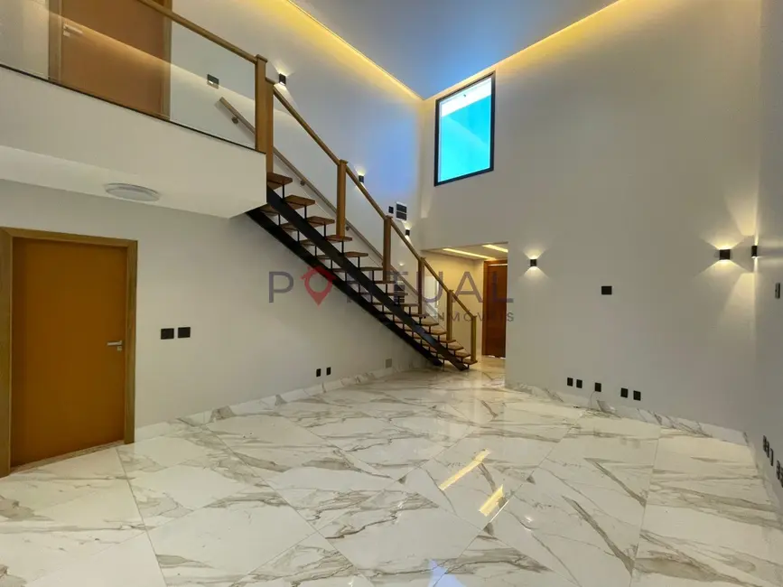 Foto 2 de Casa de Condomínio com 3 quartos para alugar, 233m2 em Residencial Vale Verde, Marilia - SP