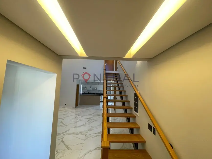 Foto 4 de Casa de Condomínio com 3 quartos para alugar, 233m2 em Residencial Vale Verde, Marilia - SP