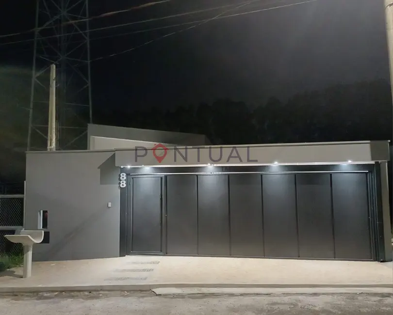 Foto 1 de Casa com 2 quartos à venda, 145m2 em Marilia - SP