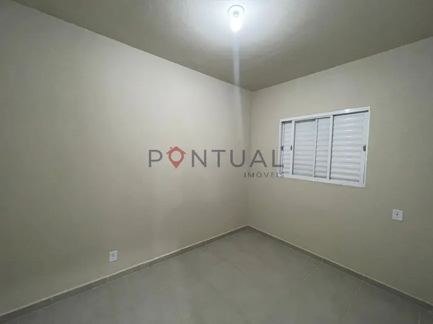 Casa com 2 quartos para alugar, 102m2 em Marilia - SP - imagem 9 Foto 9 de Casa com 2 quartos para alugar, 102m2 em Marilia - SP