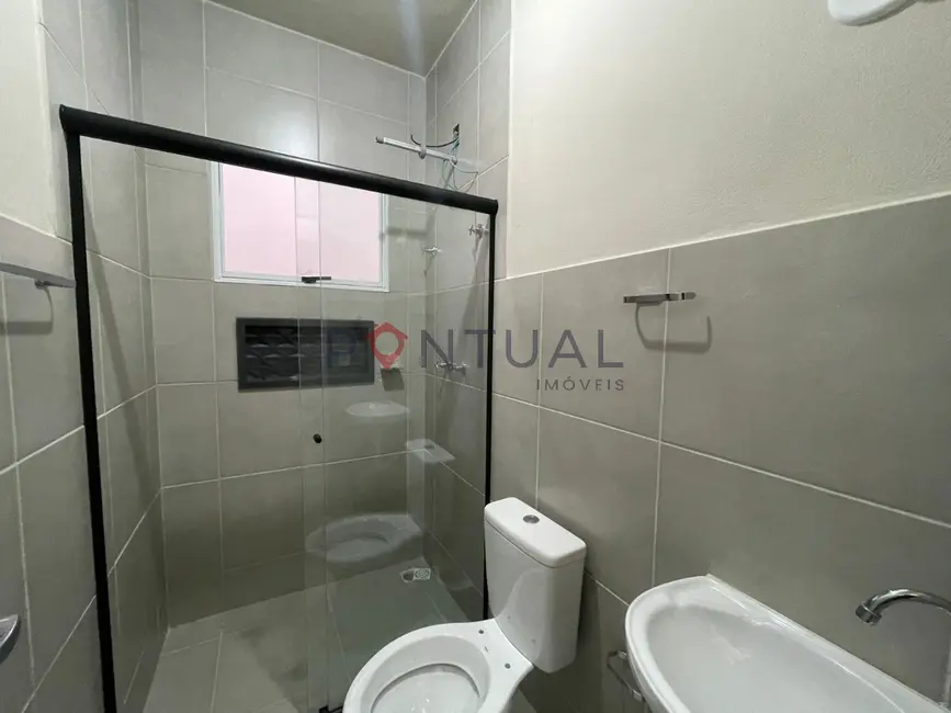 Casa com 2 quartos para alugar, 102m2 em Marilia - SP - imagem 7 Foto 7 de Casa com 2 quartos para alugar, 102m2 em Marilia - SP