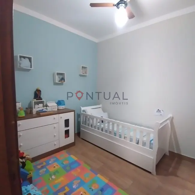 Foto 8 de Casa com 3 quartos à venda, 112m2 em Sérgio Roim (Padre Nóbrega), Marilia - SP