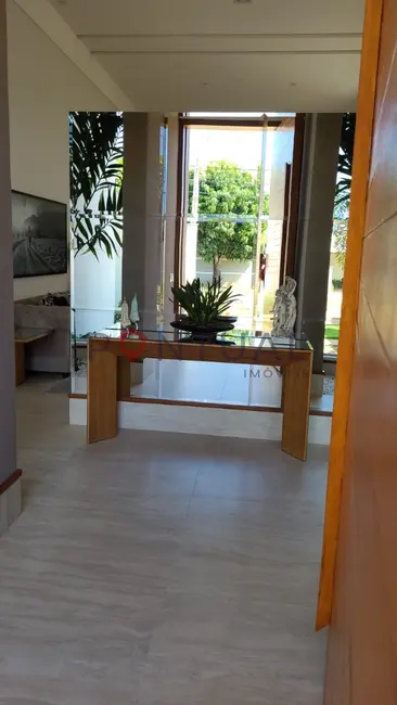 Foto 7 de Casa de Condomínio com 3 quartos para alugar, 449m2 em Parque dos Sabiás II (Padre Nóbrega), Marilia - SP