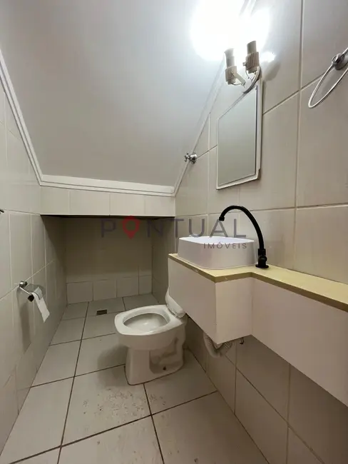 Casa com 3 quartos para alugar, 138m2 em Jardim Portal do Sol, Marilia - SP - imagem 5 Foto 5 de Casa com 3 quartos para alugar, 138m2 em Jardim Portal do Sol, Marilia - SP