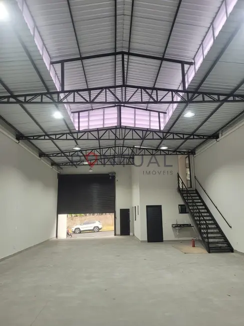Foto 4 de Armazém / Galpão para alugar, 200m2 em Sérgio Roim (Padre Nóbrega), Marilia - SP