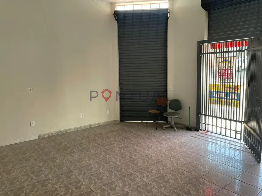 Foto 7 de Sala Comercial para alugar, 32m2 em Jardim Marília, Marilia - SP