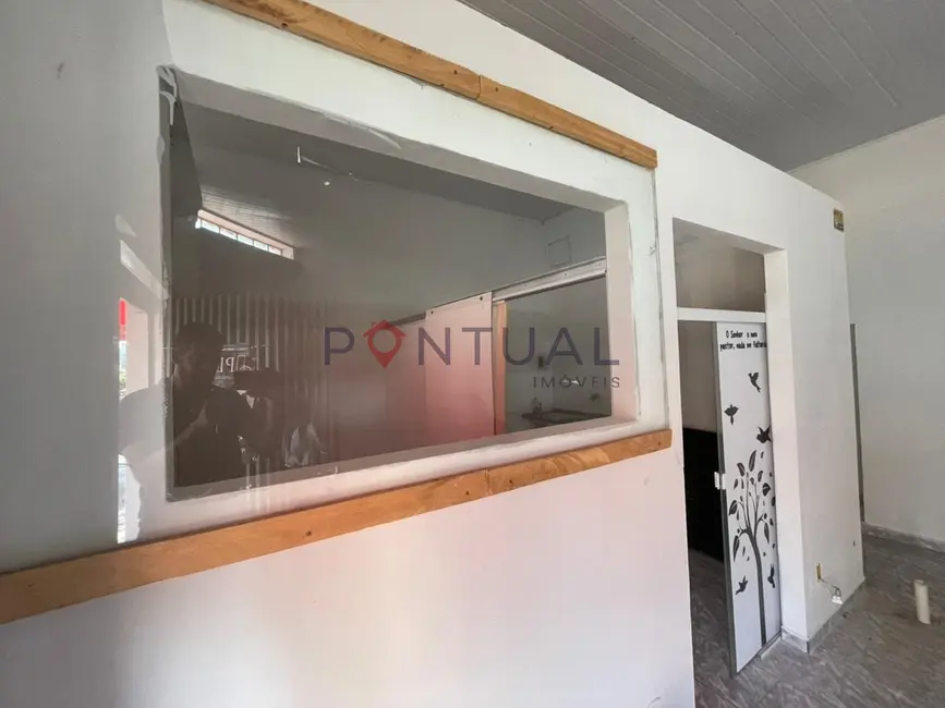 Foto 4 de Sala Comercial para alugar, 32m2 em Jardim Marília, Marilia - SP