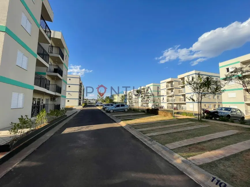 Apartamento com 2 quartos para alugar, 58m2 em Conjunto Residencial Luiz Egydio de Cerqueira César, Marilia - SP - imagem 3 Foto 3 de Apartamento com 2 quartos para alugar, 58m2 em Conjunto Residencial Luiz Egydio de Cerqueira César, Marilia - SP