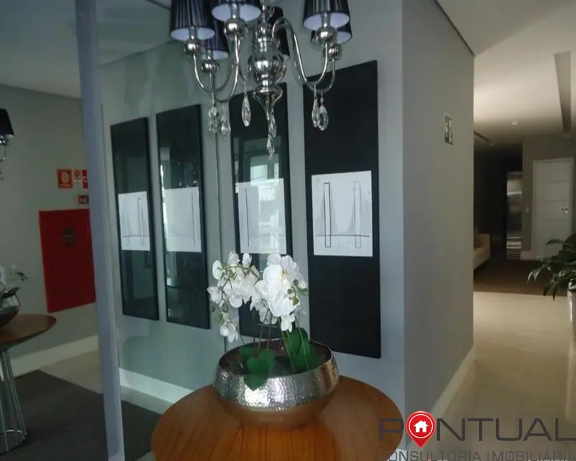 Foto 2 de Apartamento com 2 quartos à venda, 65m2 em Marilia - SP