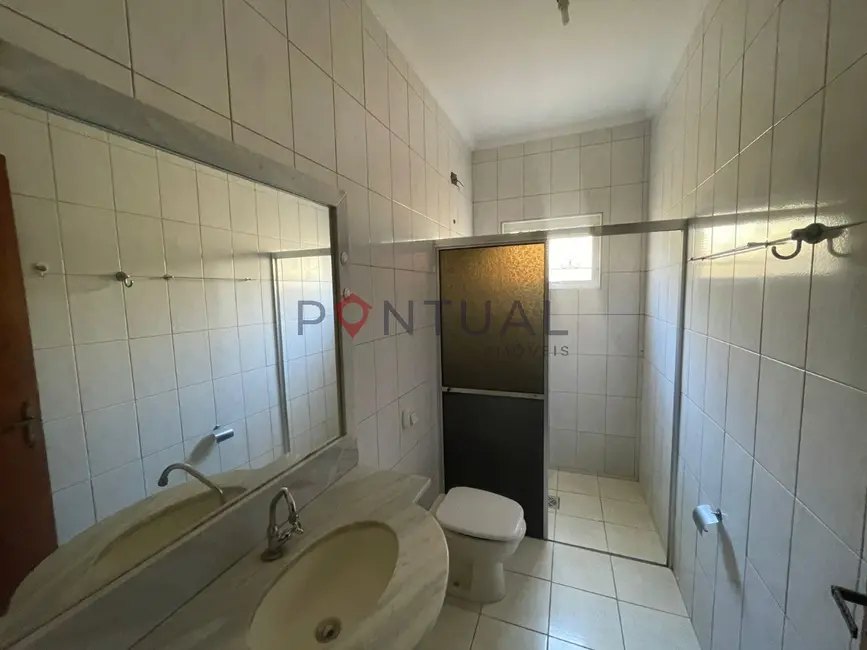 Casa com 4 quartos para alugar, 115m2 em Jardim Esplanada, Marilia - SP - imagem 9 Foto 9 de Casa com 4 quartos para alugar, 115m2 em Jardim Esplanada, Marilia - SP