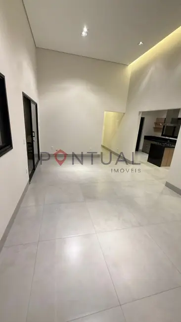 Foto 3 de Casa com 3 quartos à venda, 142m2 em Sérgio Roim (Padre Nóbrega), Marilia - SP