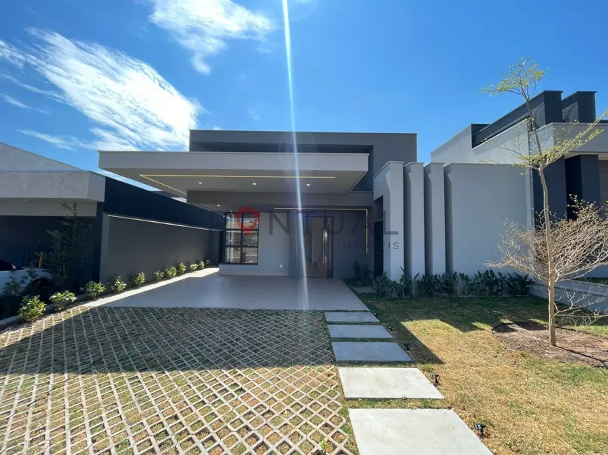 Foto 1 de Casa de Condomínio com 3 quartos à venda, 165m2 em Loteamento Residencial e Comercial Fazenda São Sebastião, Marilia - SP