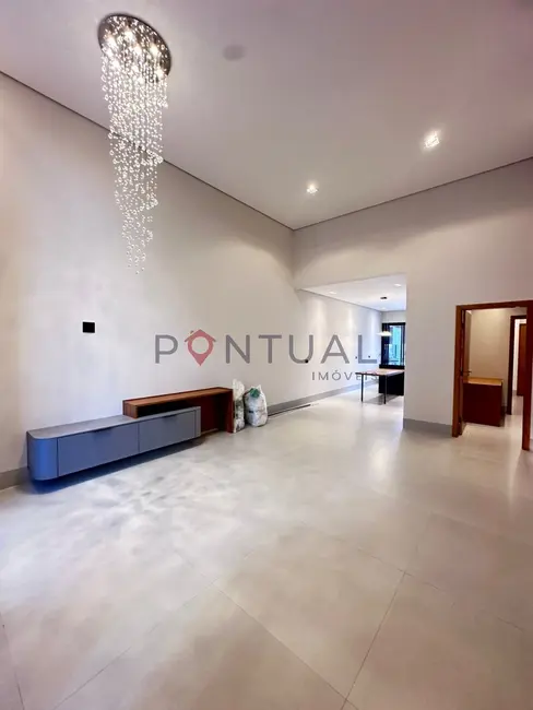 Foto 2 de Casa de Condomínio com 3 quartos à venda, 155m2 em Loteamento Residencial e Comercial Fazenda São Sebastião, Marilia - SP