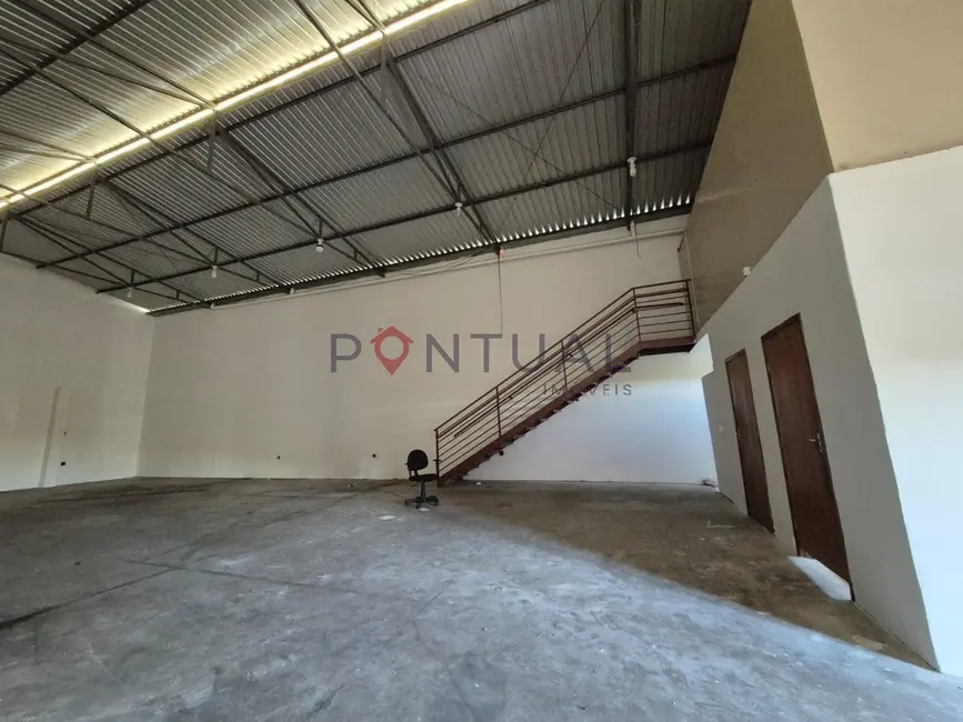 Armazém / Galpão para alugar, 250m2 em Centro, Marilia - SP - imagem 6 Foto 6 de Armazém / Galpão para alugar, 250m2 em Centro, Marilia - SP