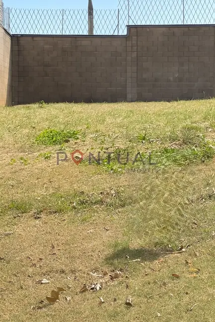 Foto 1 de Terreno / Lote à venda, 250m2 em Residencial Villa Flora Aquarius, Marilia - SP