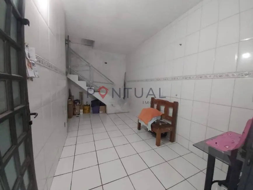 Foto 4 de Casa com 2 quartos à venda, 66m2 em Jardim Edisom da Silva Lima, Marilia - SP