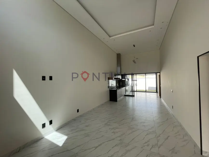 Foto 2 de Casa de Condomínio com 3 quartos à venda, 153m2 em Loteamento Residencial e Comercial Fazenda São Sebastião, Marilia - SP