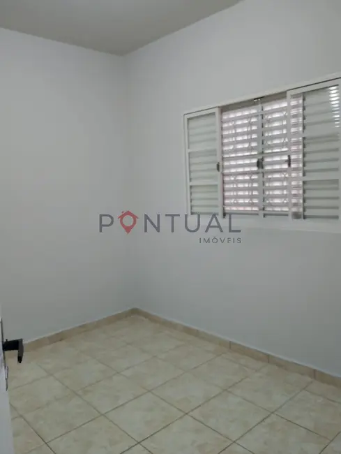 Foto 9 de Casa com 3 quartos à venda, 117m2 em Núcleo Habitacional Alcides Matiuzzi, Marilia - SP