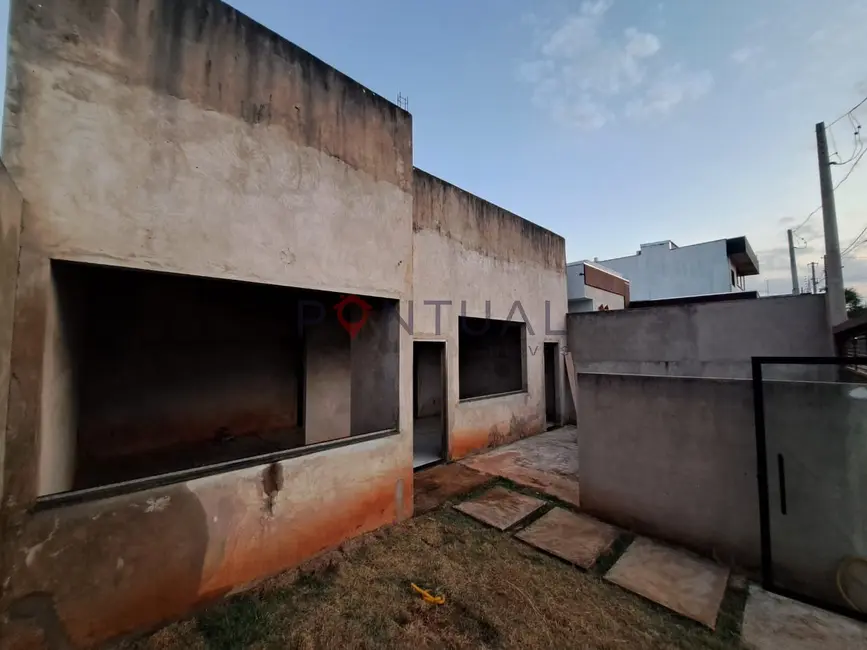 Foto 3 de Casa com 3 quartos à venda, 157m2 em Sérgio Roim (Padre Nóbrega), Marilia - SP