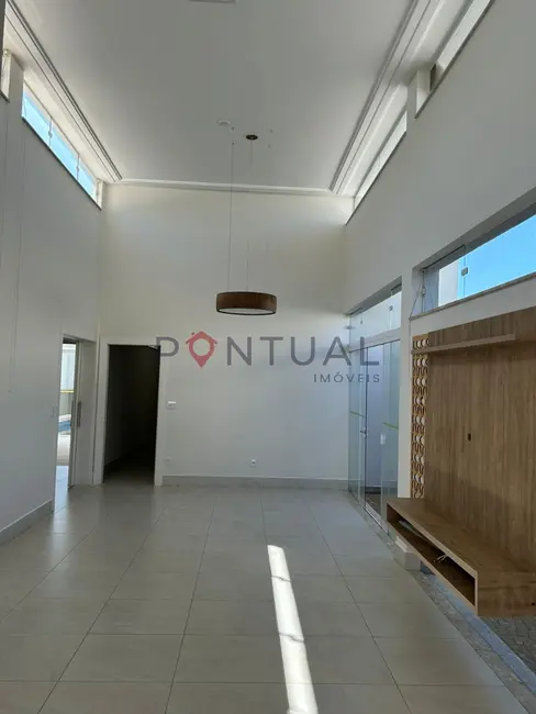 Foto 6 de Casa de Condomínio com 3 quartos para alugar, 230m2 em Jardim Colibri, Marilia - SP